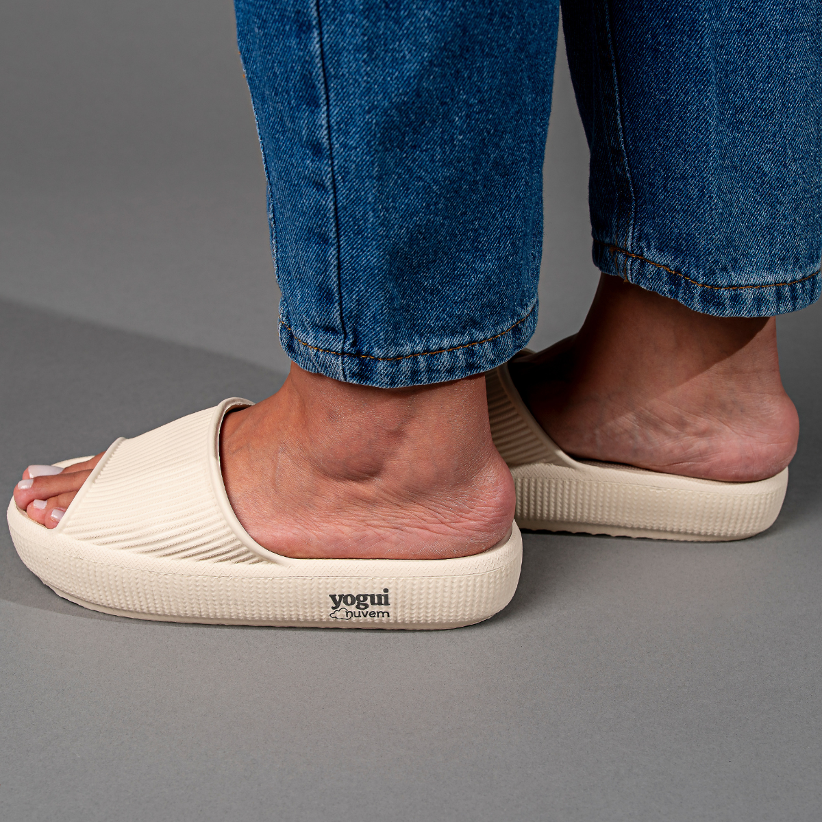 Chinelo Feminino Nuvem Comfort Yogui
