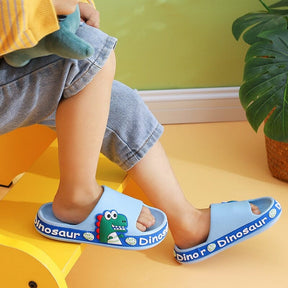 Chinelo Infantil Slide Anti-Derrapante Dino