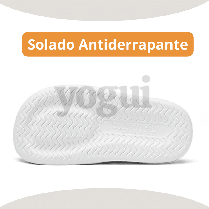 Chinelo Top Comfort Yogui® Preto – detalhe da palmilha