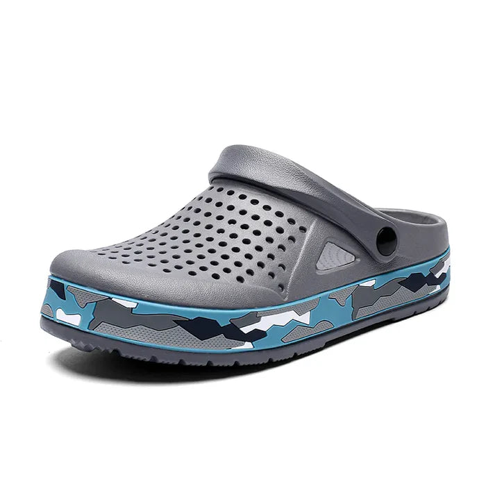 Chinelo Crocs Soft Yogui Antiderrapante